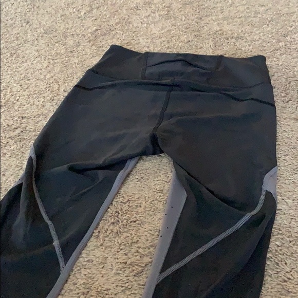 Athleta Women’s Leggings - Picture 4 of 6